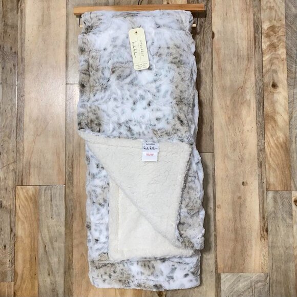 Nicole Miller Artelier Leopard Faux Fur Sherpa Throw Blanket Ivory Beige Cream